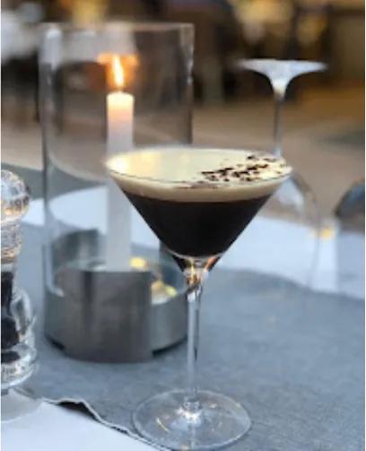 Bar and drinks